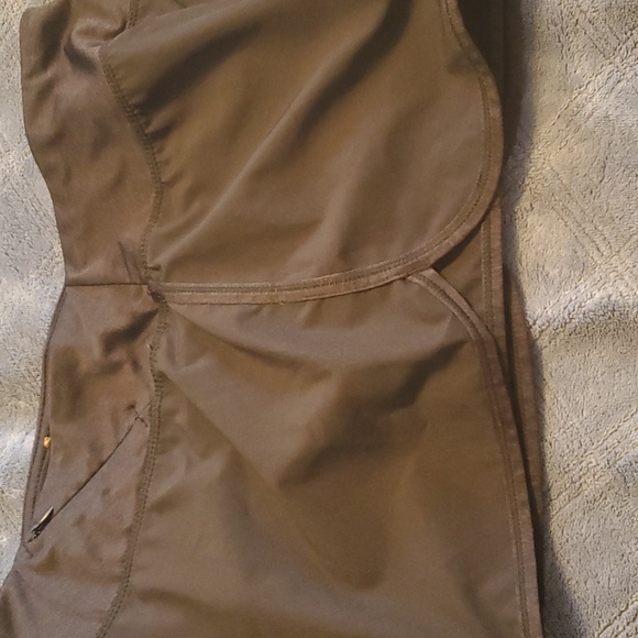 Reebok shorts - Picture 5 of 6